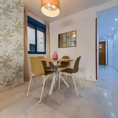 Holidays2malaga Ayala 450 Mts From & Terrace Malaga