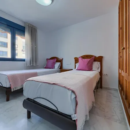 Apartment Holidays2malaga Ayala 450 Mts From & Terrace Malaga