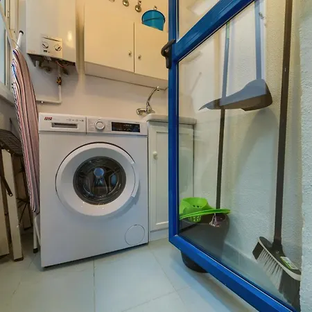 Apartamento Holidays2malaga Ayala 450 Mts From & Terrace Málaga