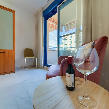 Apartamento Holidays2malaga Ayala 450 Mts From & Terrace