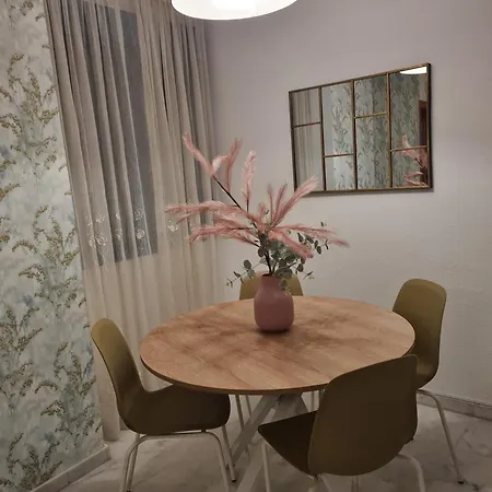 Apartamento Holidays2malaga Ayala 450 Mts From & Terrace *