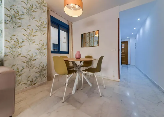 Holidays2malaga Ayala 450 Mts From & Terrace Malaga