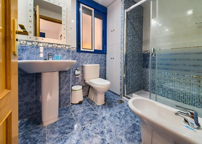 Apartment Holidays2malaga Ayala 450 Mts From & Terrace